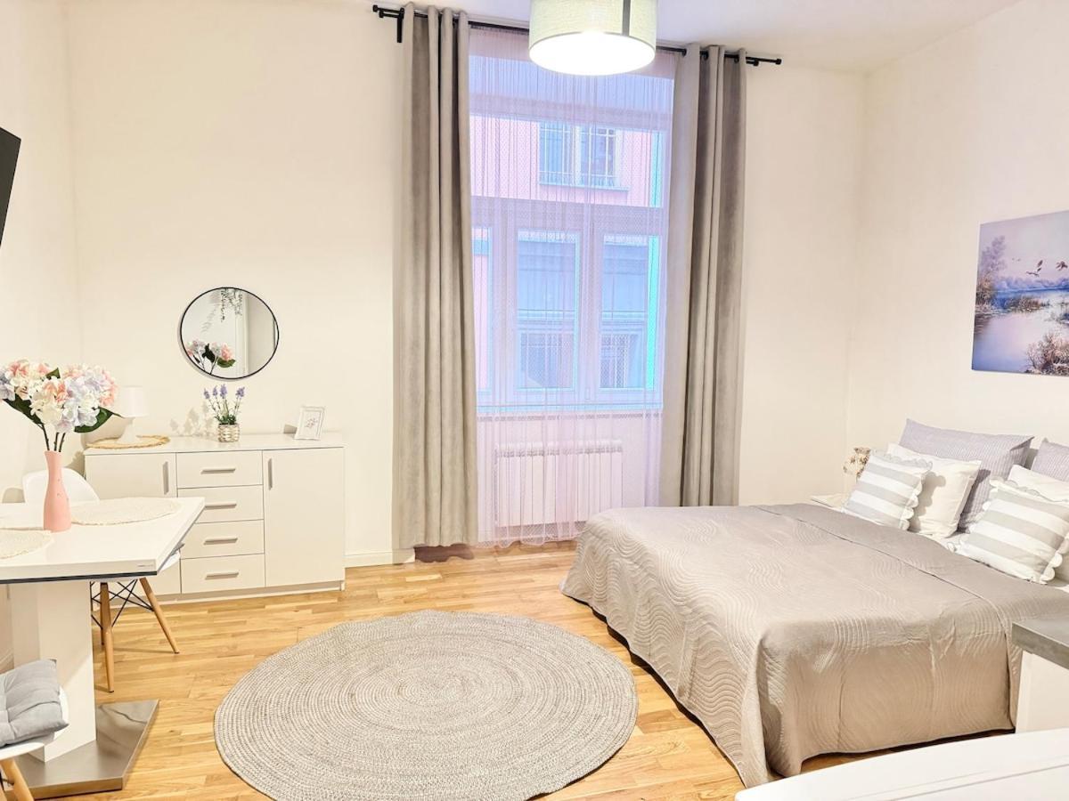 New! Romantic Apartment! In Centre! Florence! Apartment